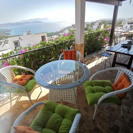 Zentrales Ferienhaus Bodrum Bogazici Fur Min. 6 Personen Meeraussicht *